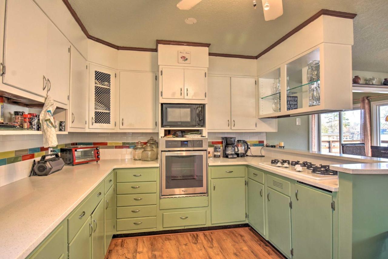 Lakefront Hot Springs Home With Updated Deck And Dock! Exterior foto
