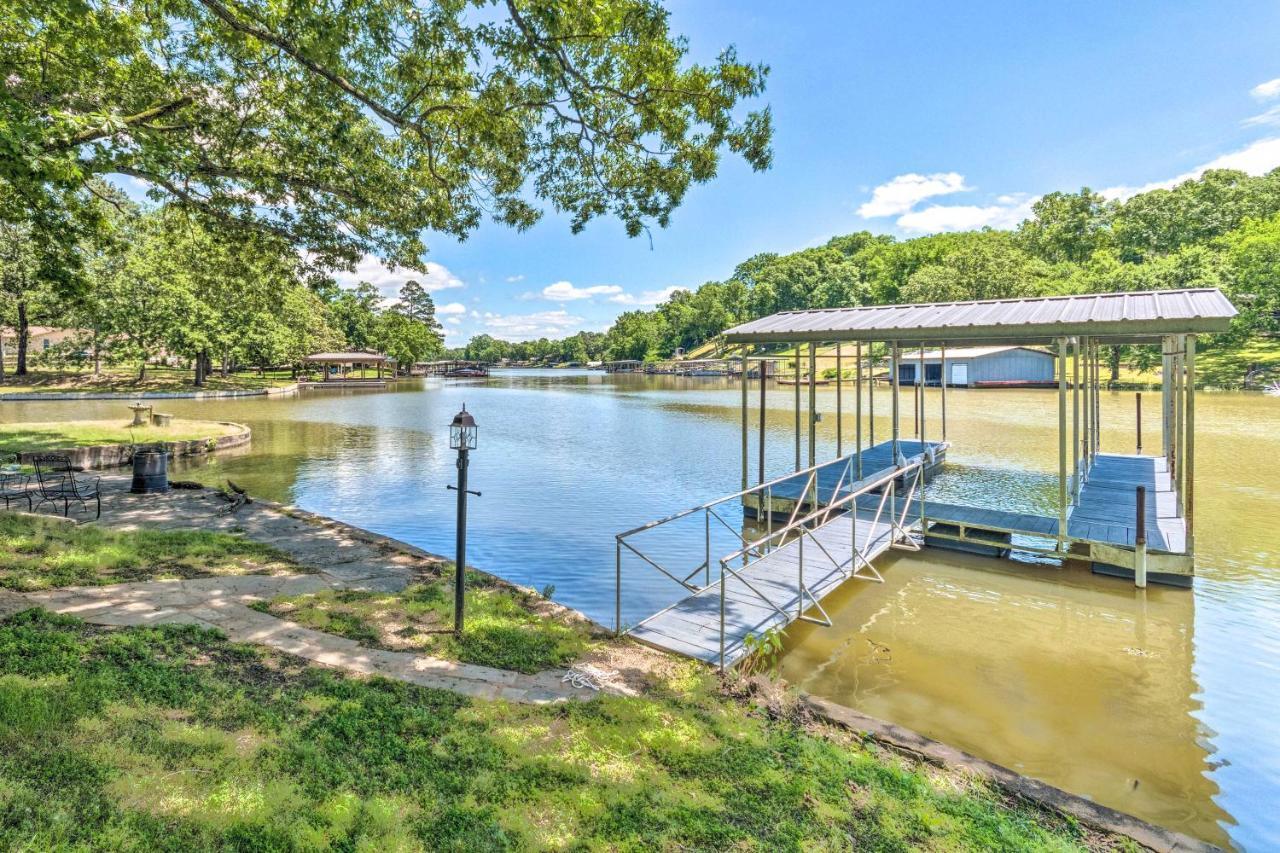 Lakefront Hot Springs Home With Updated Deck And Dock! Exterior foto